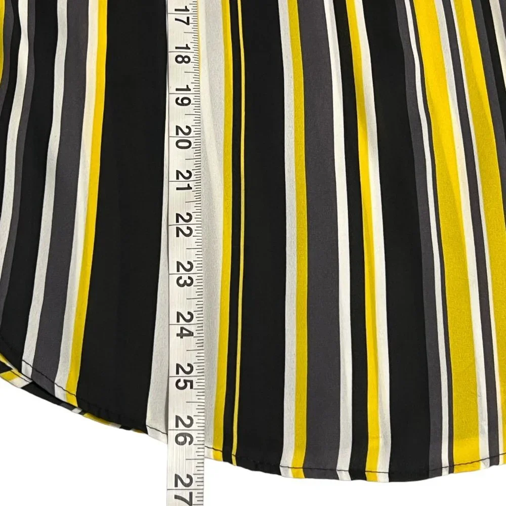 Torrid Women's Top Yellow Black Stripes 3/4 Sleeve Size M/L Blouse Half Button - Picture 7 of 7